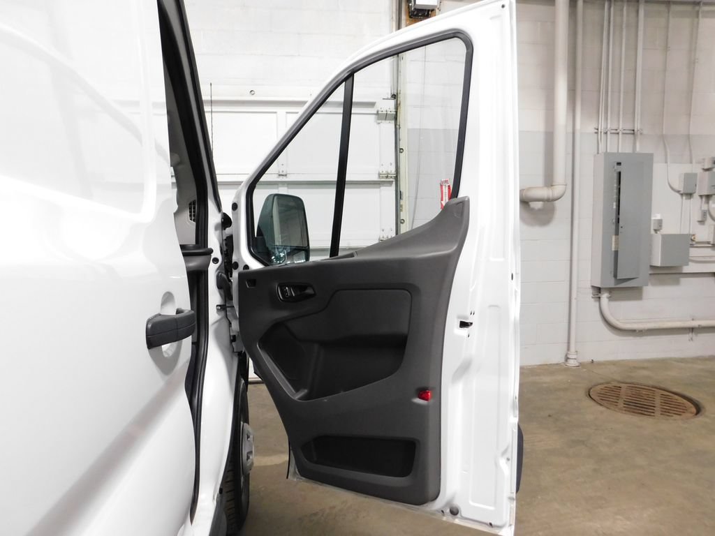 Used 2022 Ford Transit 250 148 High Roof AWD image 75