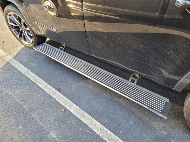 Used 2022 Jeep Wagoneer Series III w/ Premium Group I image 6