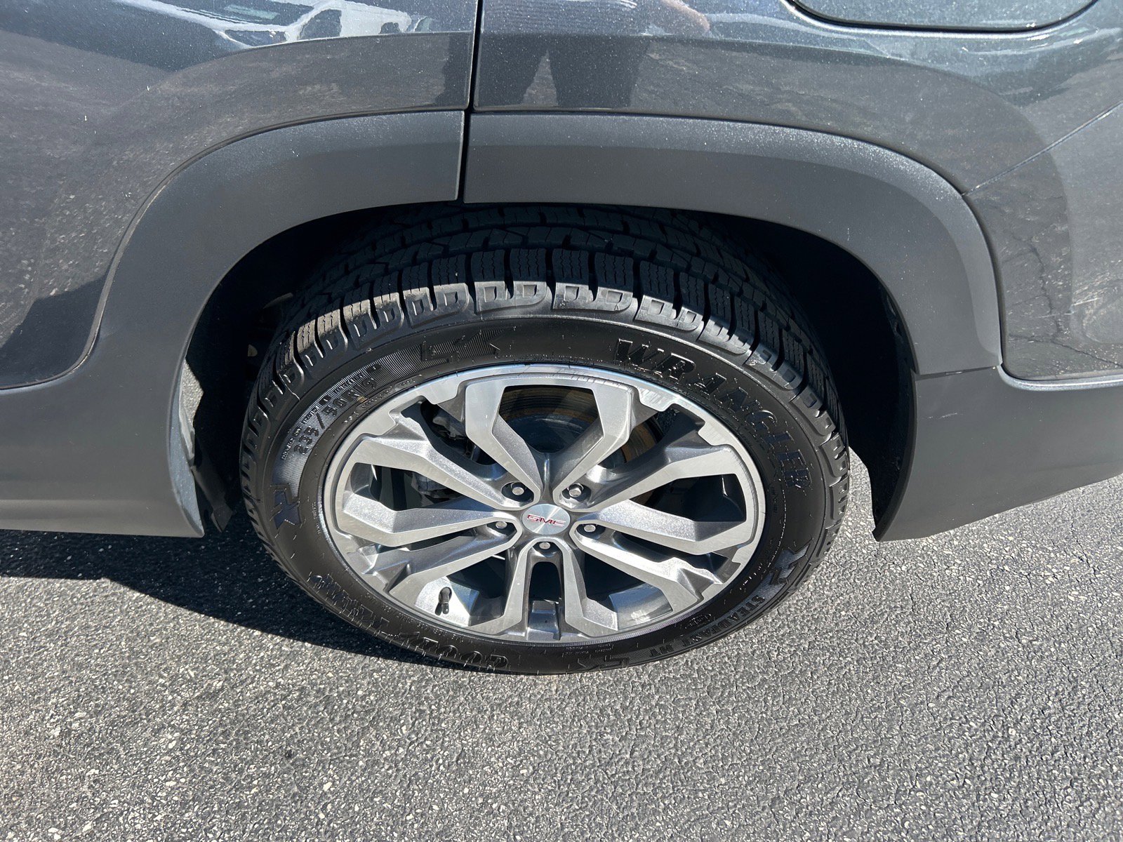 Used 2020 GMC Terrain SLT w/ Preferred Package image 32