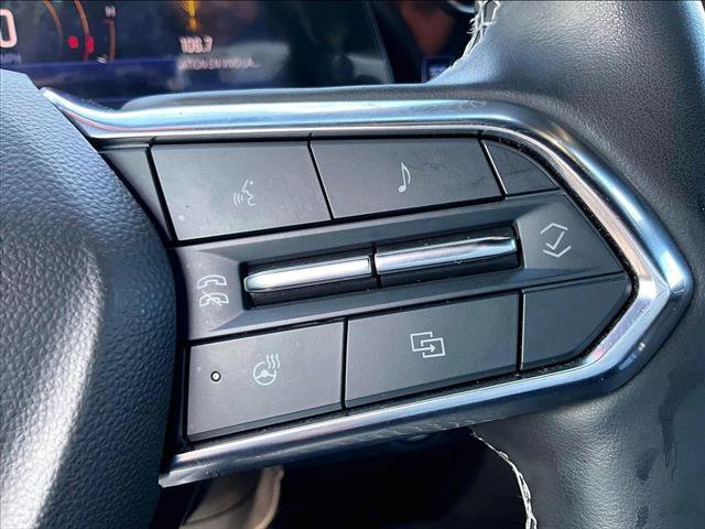 Used 2024 Chevrolet Traverse LS FWD image 20