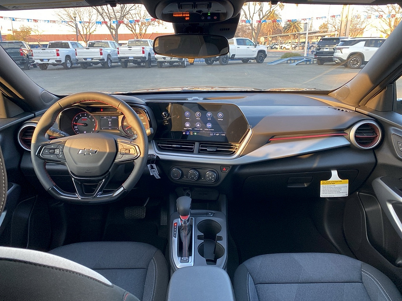 New 2026 Chevrolet Trax RS w/ Sunroof Package FWD image 33