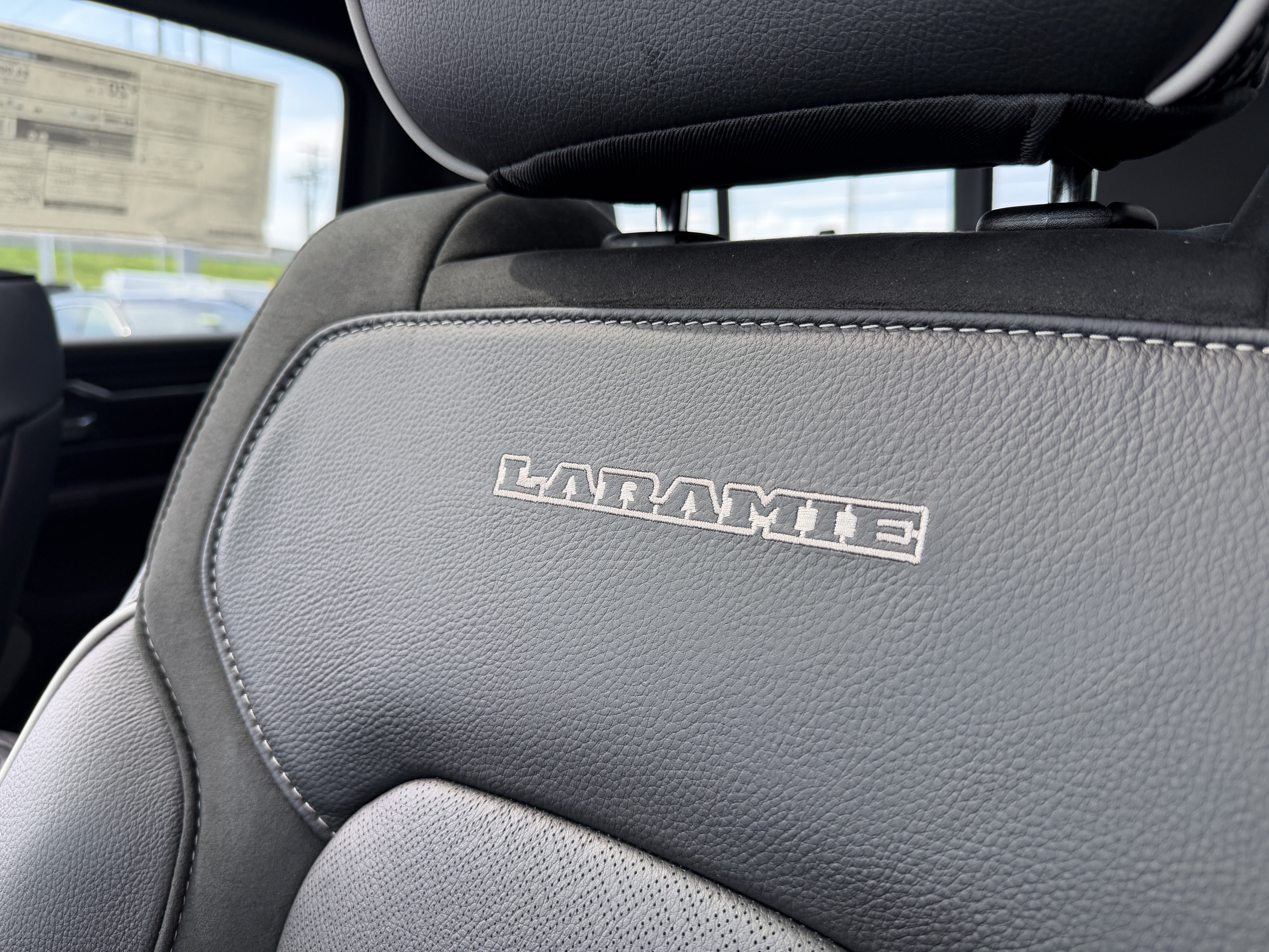 New 2026 RAM 1500 Laramie w/ Night Edition AWD/4WD image 40