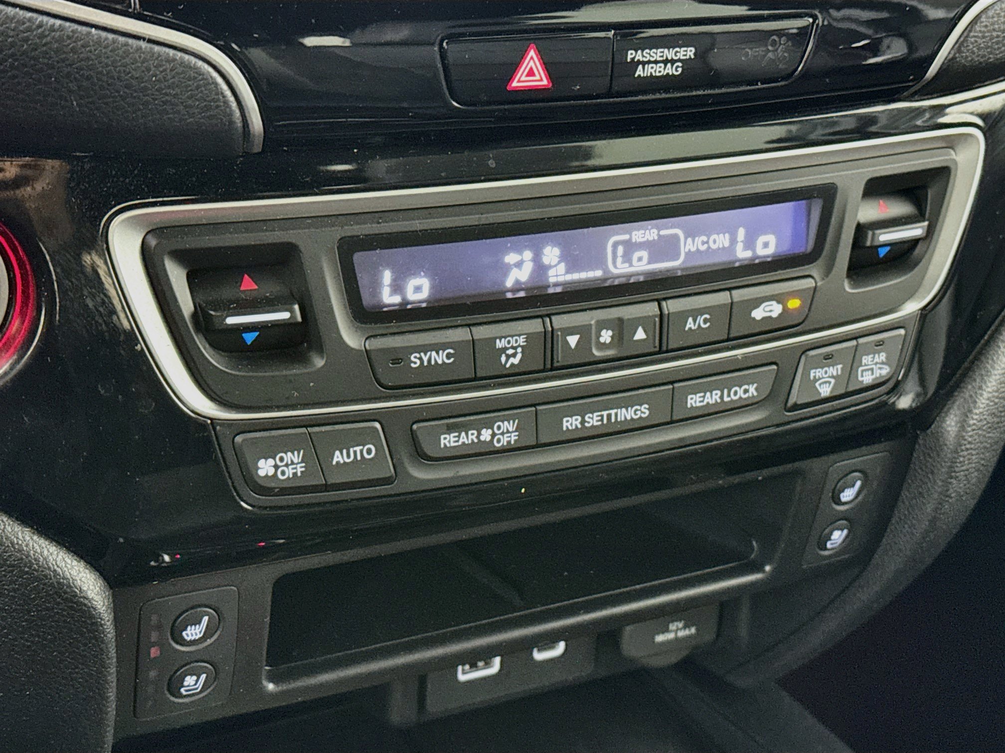 Certified 2024 Honda Passport Black Edition image 16