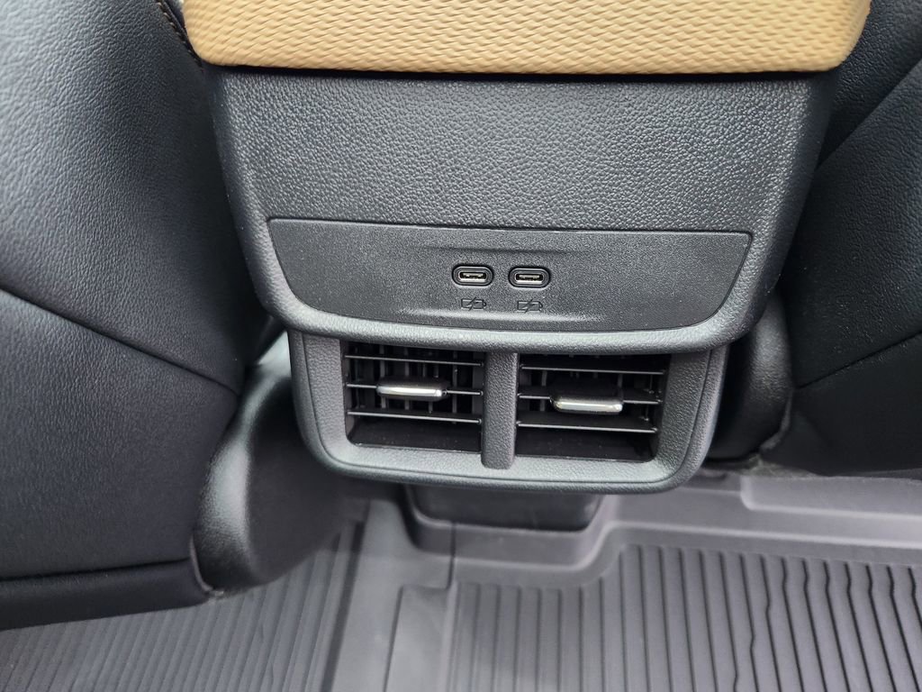 New 2026 Chevrolet Equinox ACTIV image 8