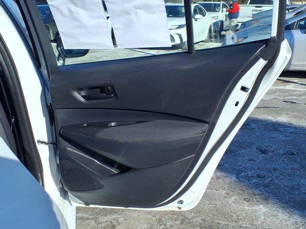 Certified 2025 Toyota Corolla LE image 12