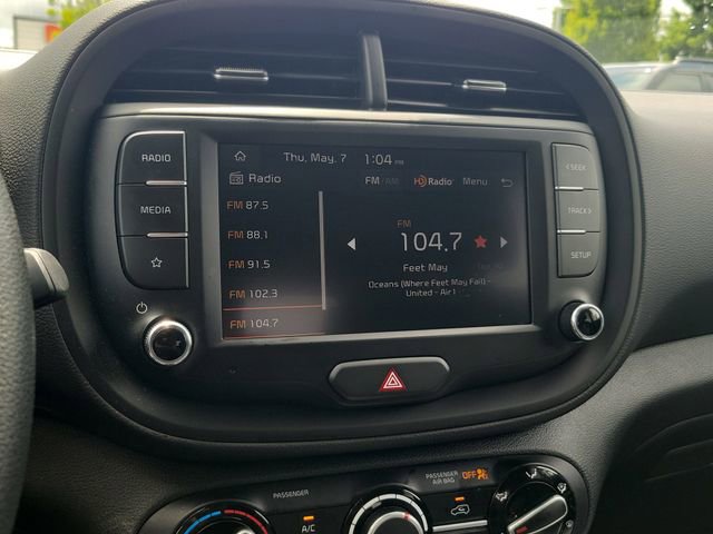 Certified 2025 Kia Soul LX w/ LX Technology Package FWD image 20