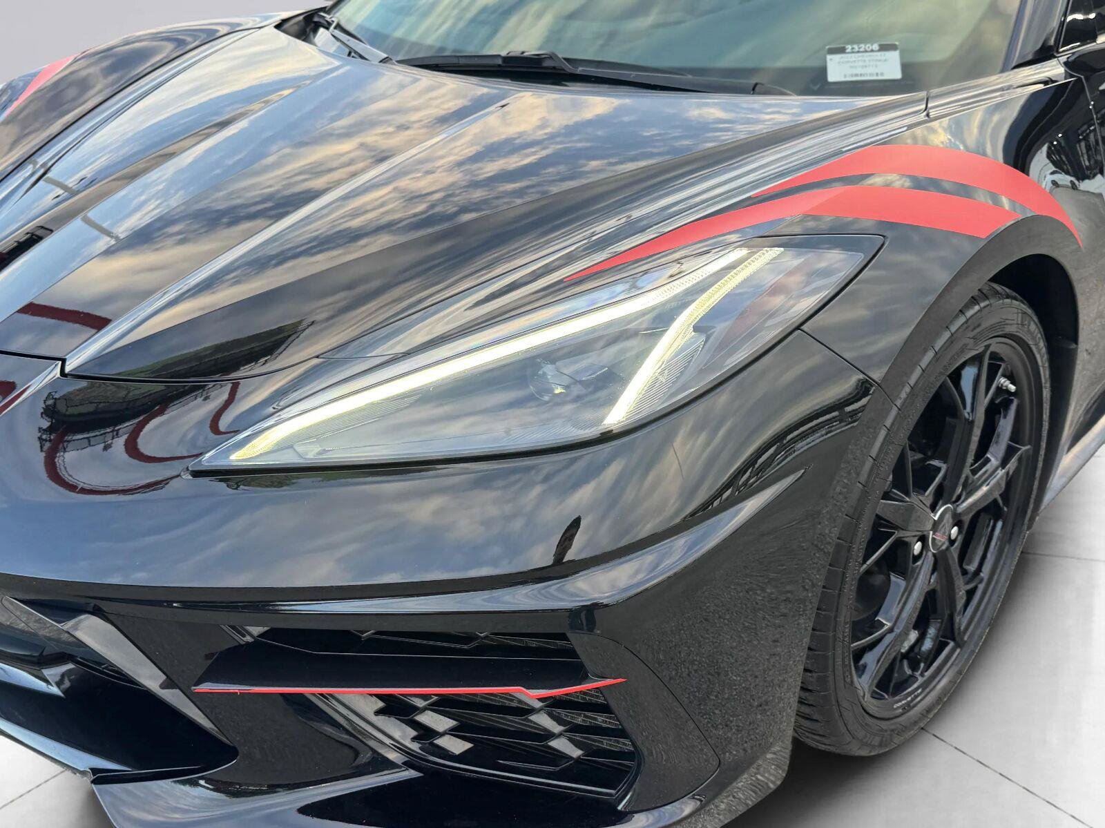 Used 2022 Chevrolet Corvette Stingray Coupe w/ 1LT RWD image 12