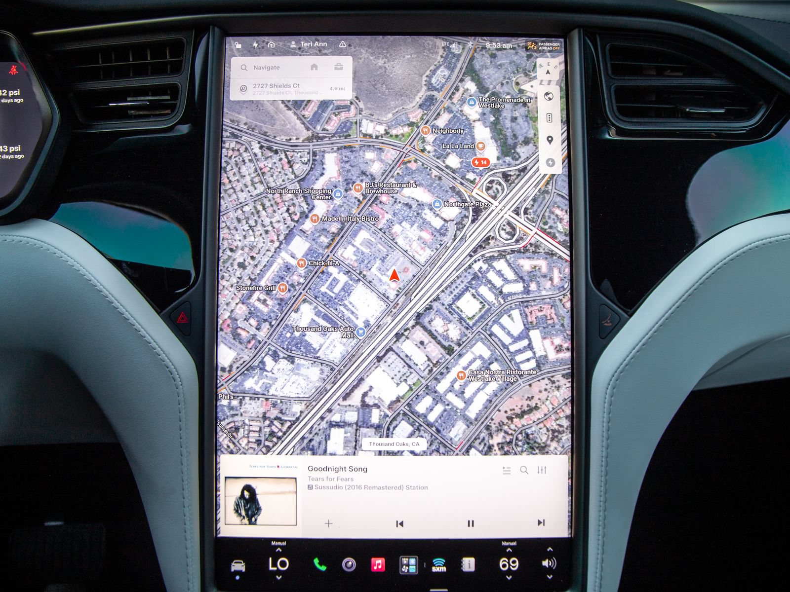 Used 2020 Tesla Model X Long Range AWD/4WD image 19