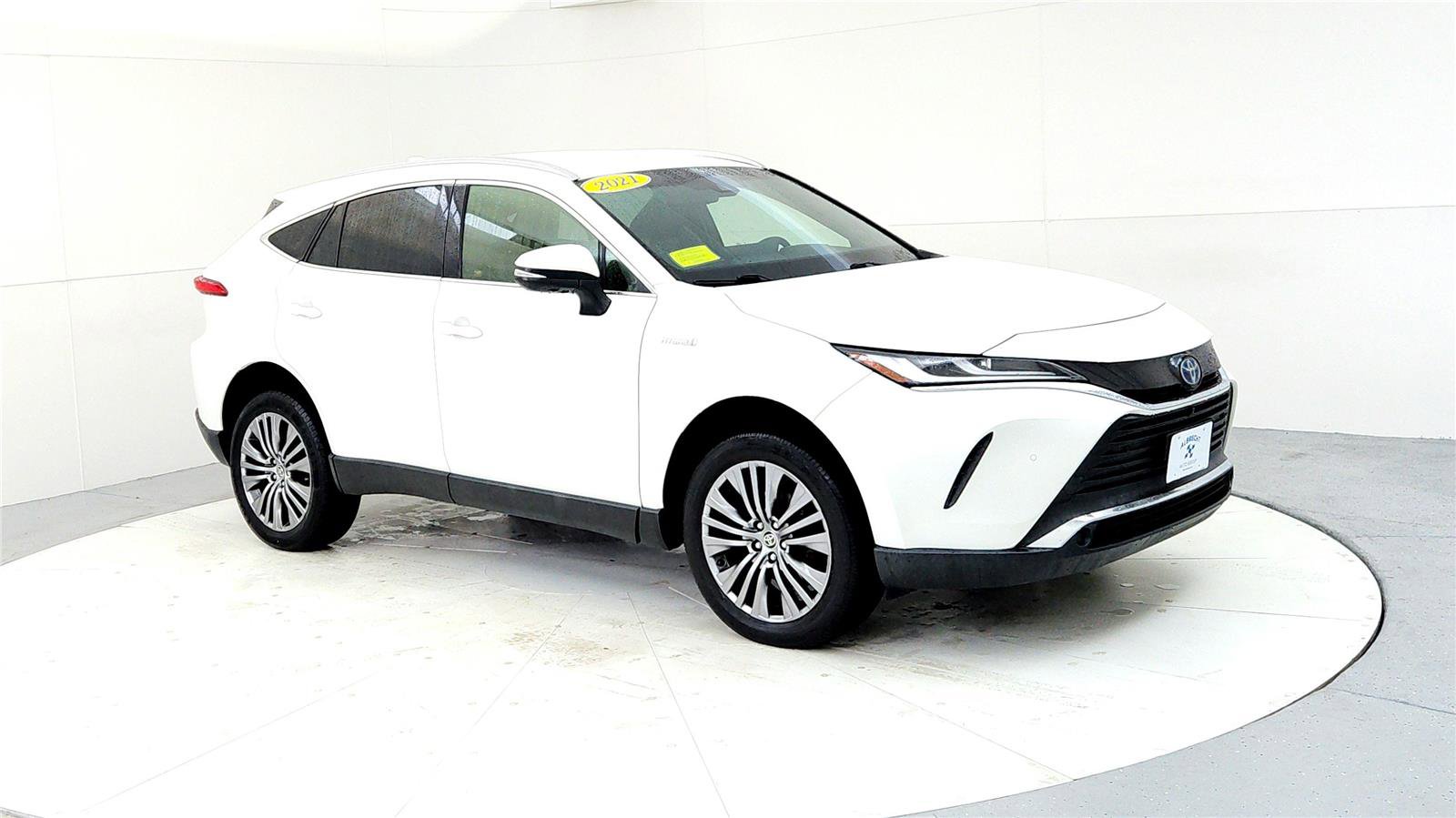 Used 2021 Toyota Venza Limited image 7