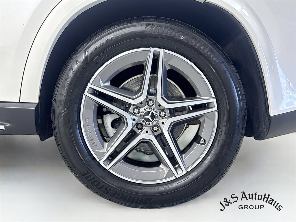 Used 2022 Mercedes-Benz GLE 350 4MATIC w/ AMG Line Exterior image 41