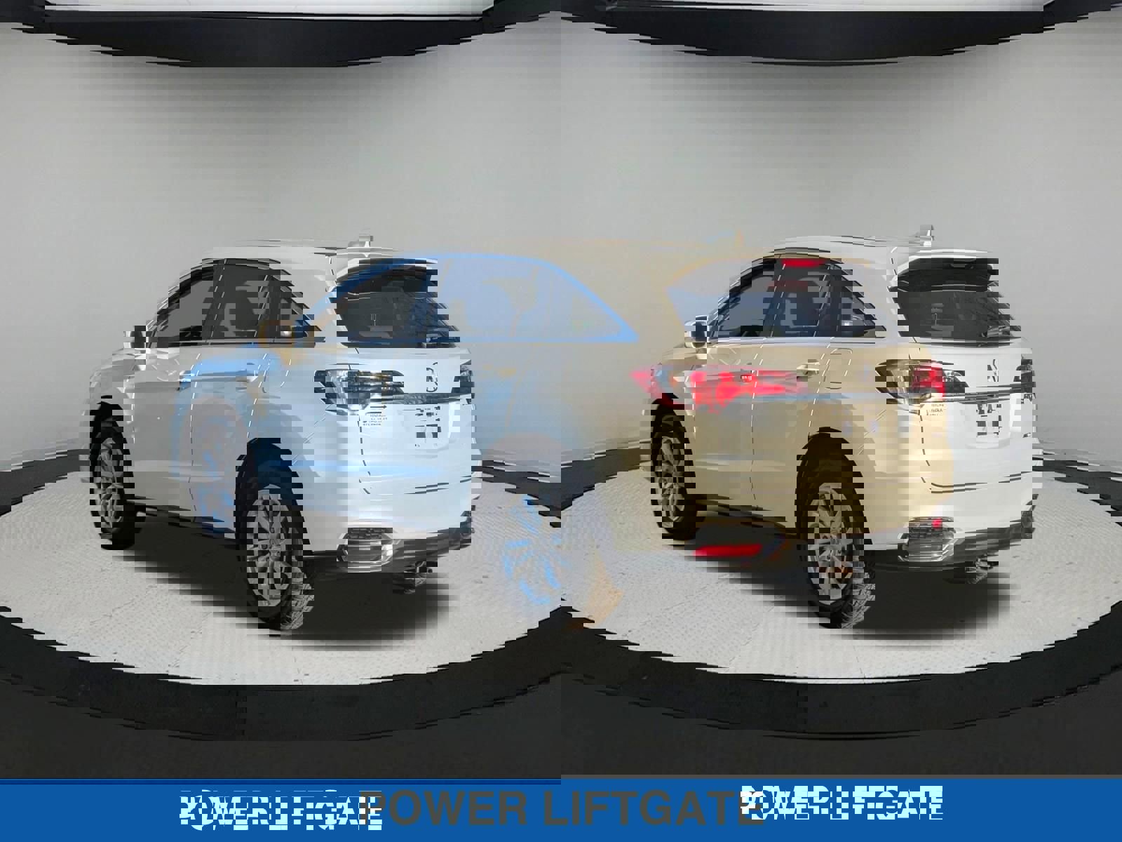 Used 2016 Acura RDX AWD w/ Technology Package image 6