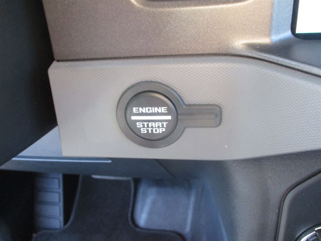 Used 2024 Ford Bronco Black Diamond w/ Sasquatch Package image 11