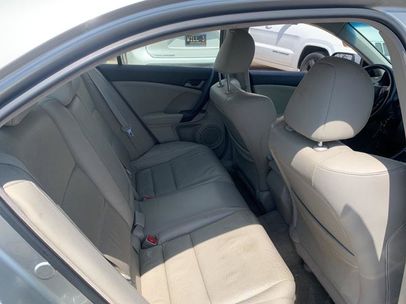 Used 2009 Acura TSX w/ Technology Package FWD image 9