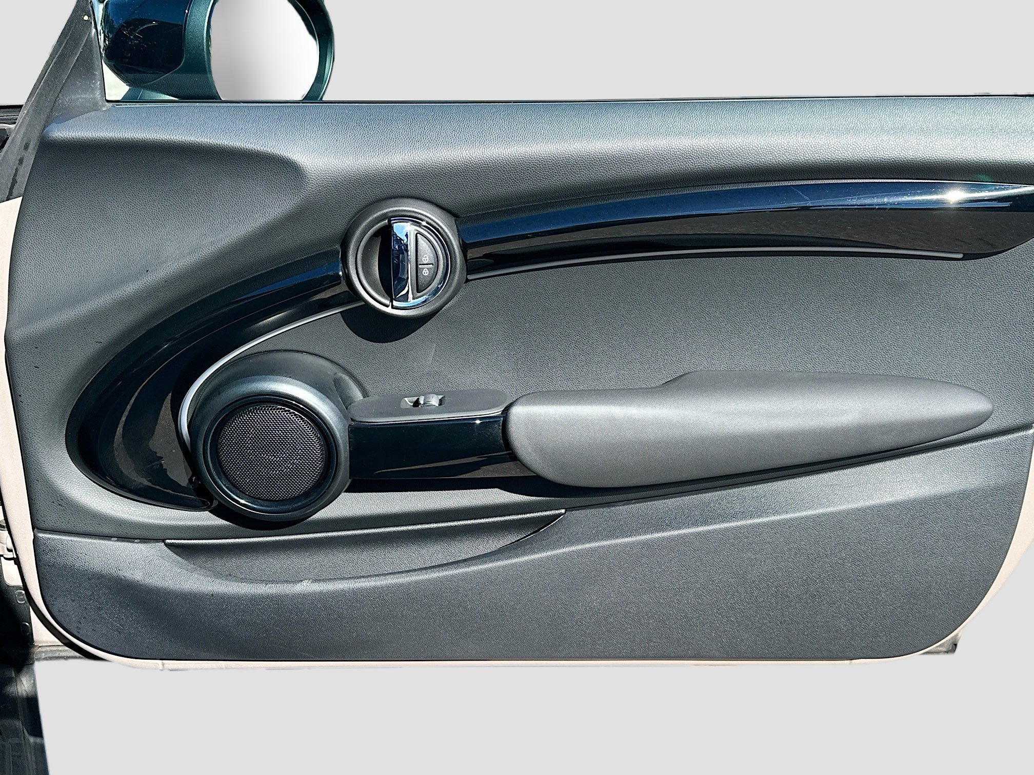 Used 2023 MINI Cooper S image 30