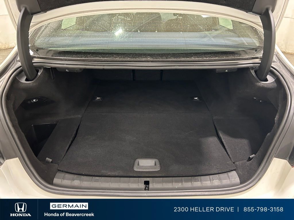 Used 2018 BMW 530e xDrive w/ Premium Package 2 image 29