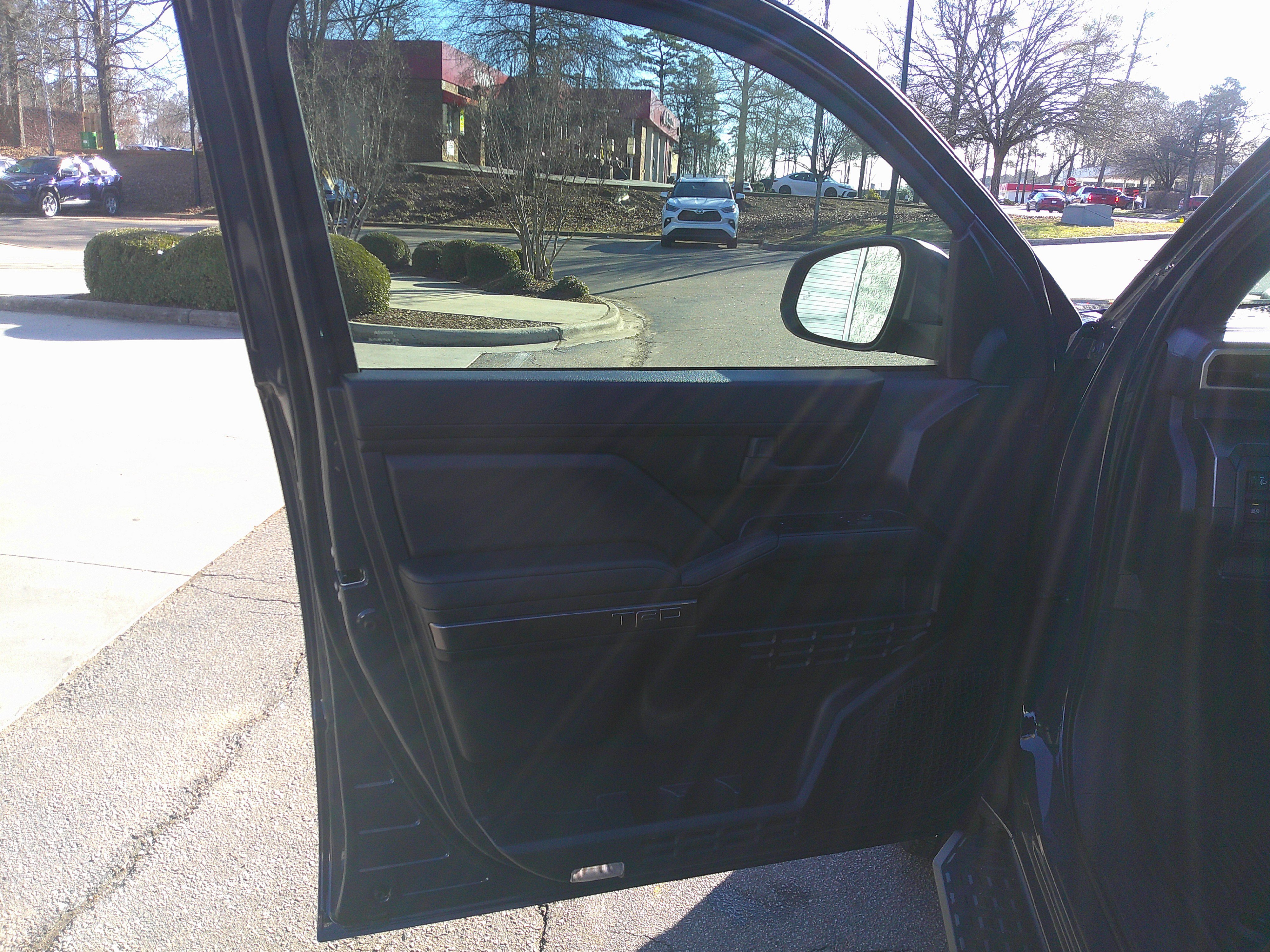 Used 2025 Toyota 4Runner TRD Off-Road image 17