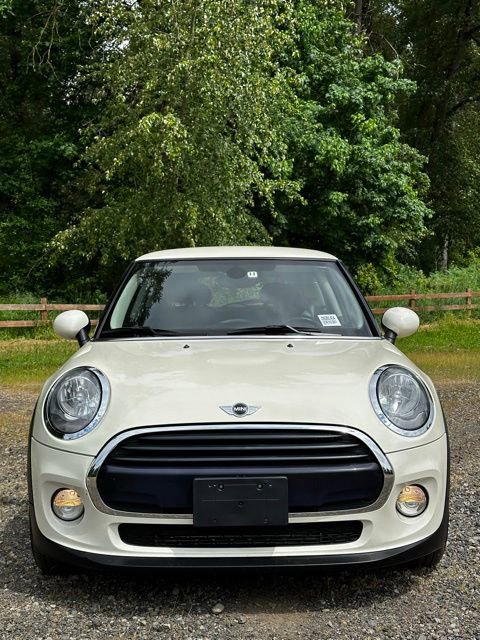 Used 2018 MINI Cooper 2-Door Hardtop FWD image 2