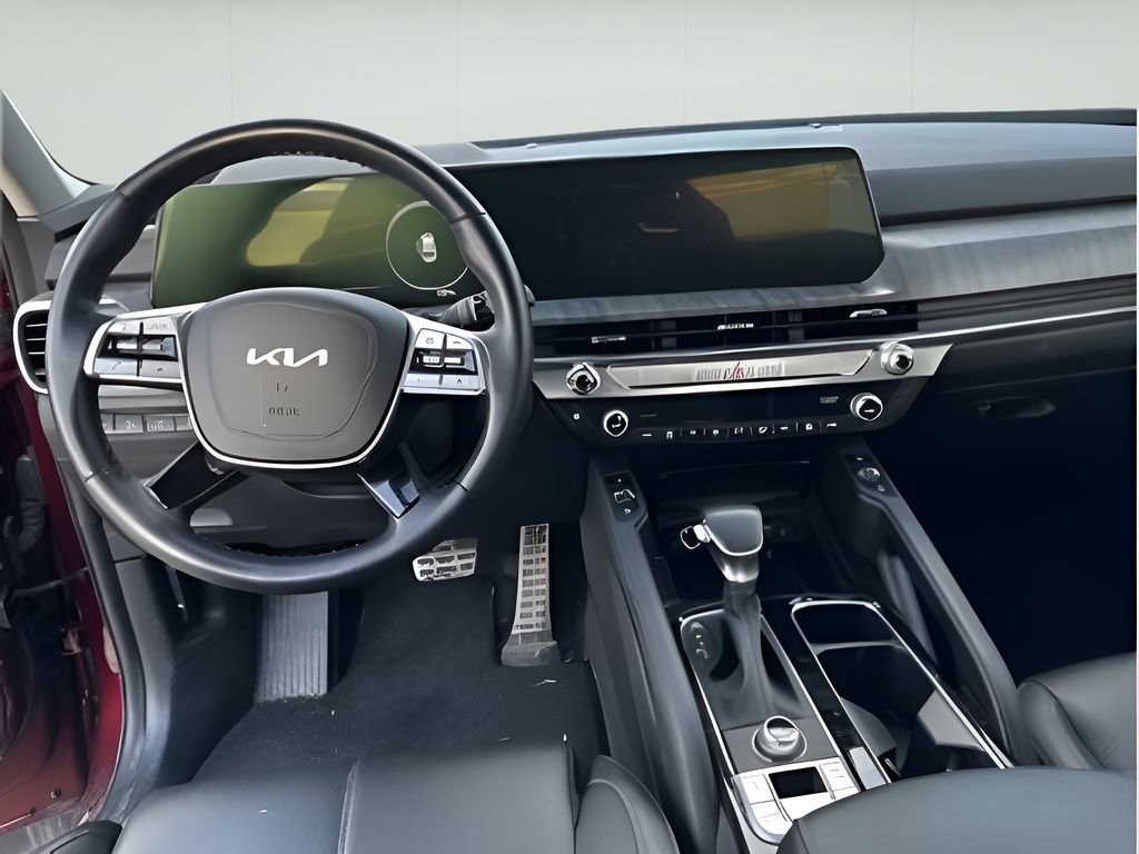 Used 2024 Kia Telluride SX w/ Towing Package image 26