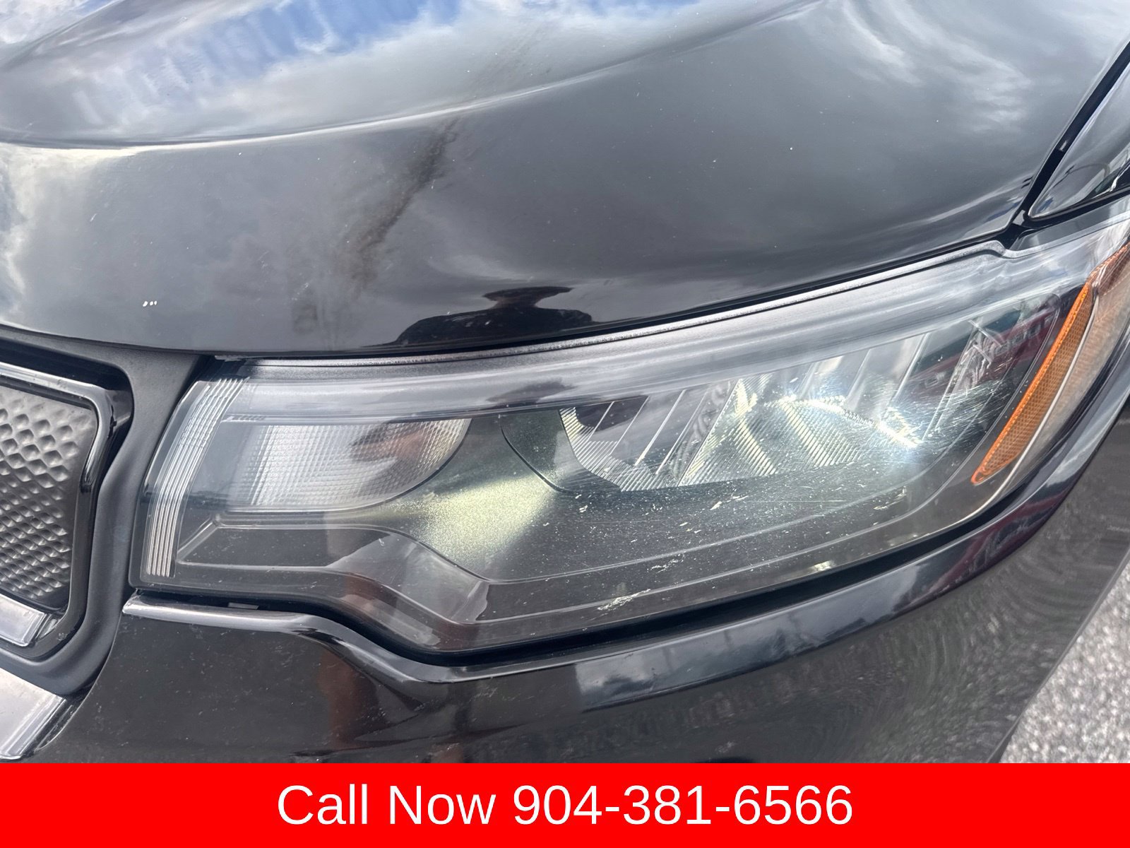 Used 2022 Jeep Compass Latitude FWD image 10