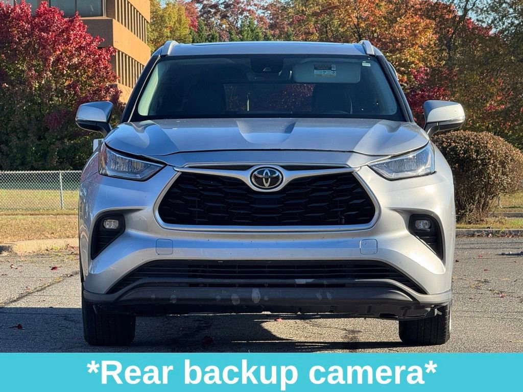 Used 2022 Toyota Highlander XLE image 12