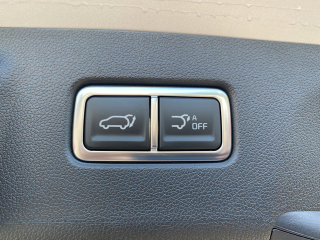 Certified 2026 Kia Sorento SX Prestige AWD/4WD image 18