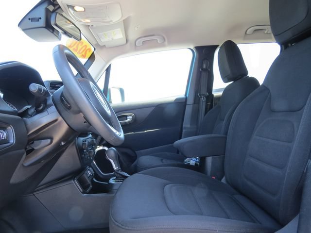 Used 2020 Jeep Renegade Latitude w/ Popular Equipment Group FWD image 13
