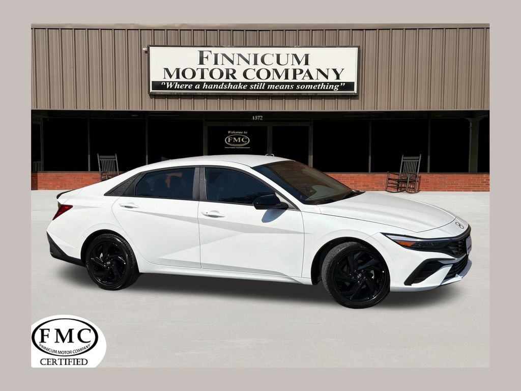 Used 2026 Hyundai Elantra Sport FWD image 1