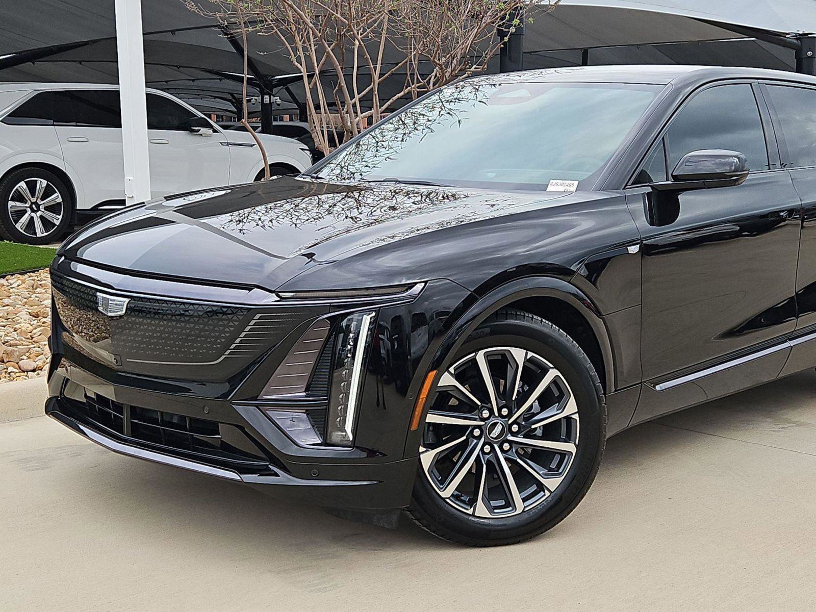 New 2026 Cadillac Lyriq Sport w/ LPO, Floor Liner Package AWD/4WD image 6