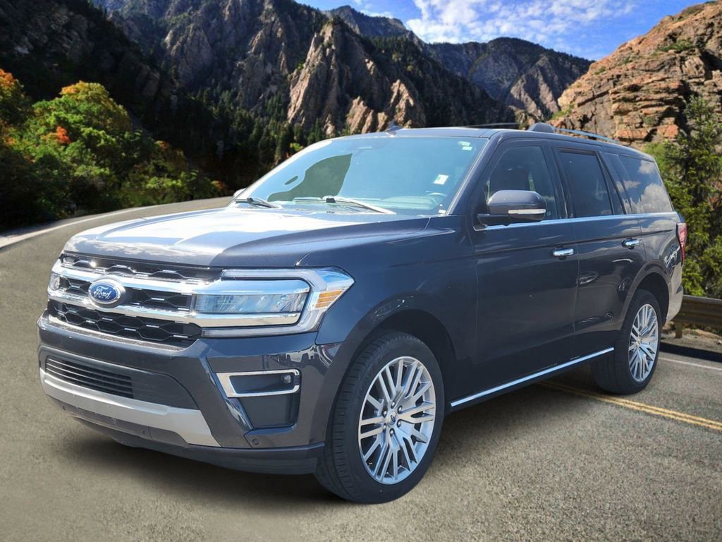 Used 2024 Ford Expedition Limited AWD/4WD image 5