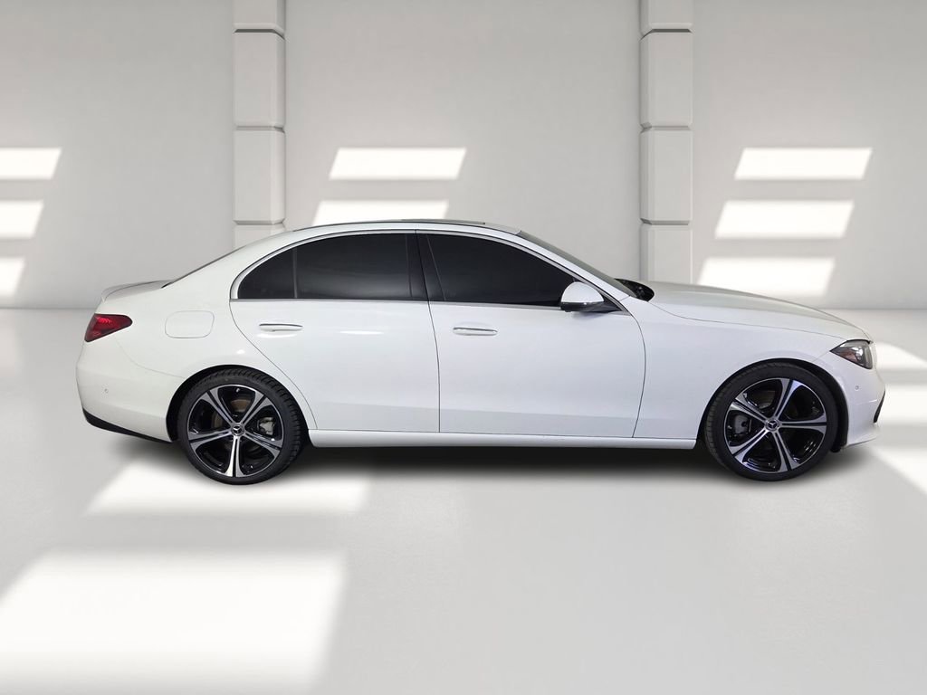 Used 2024 Mercedes-Benz C 300 Sedan image 5
