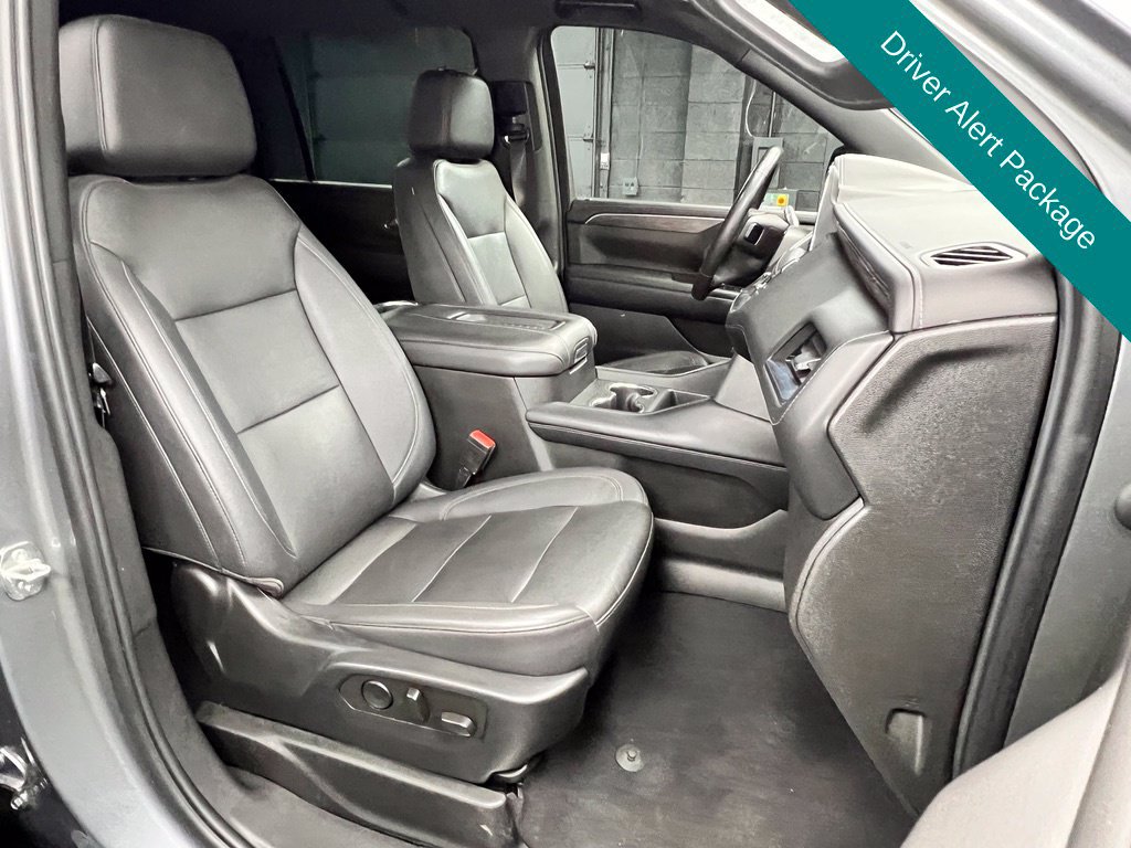 Used 2022 Chevrolet Suburban Z71 w/ Z71 Off-Road Package AWD/4WD image 8