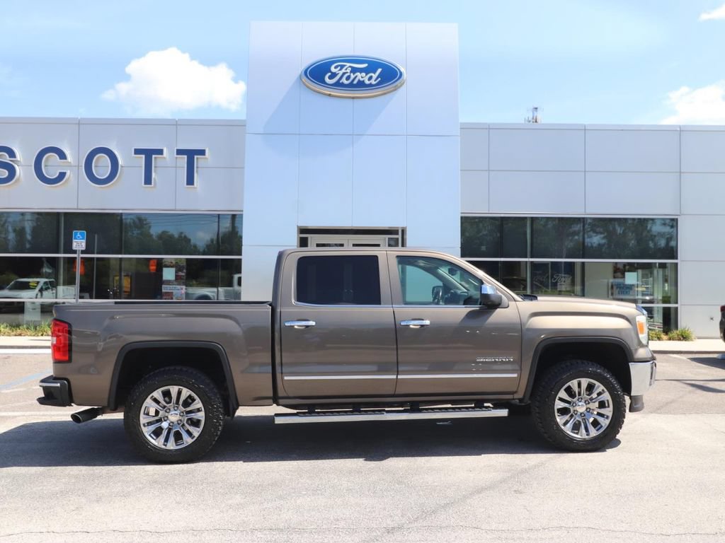 Used 2015 GMC Sierra 1500 SLT w/ SLT Crew Cab Value Package RWD image 16