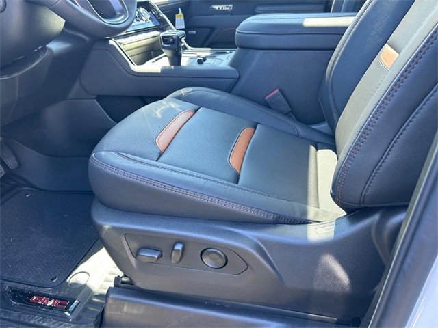 New 2026 GMC Sierra 1500 AT4 w/ AT4 Premium Package image 18