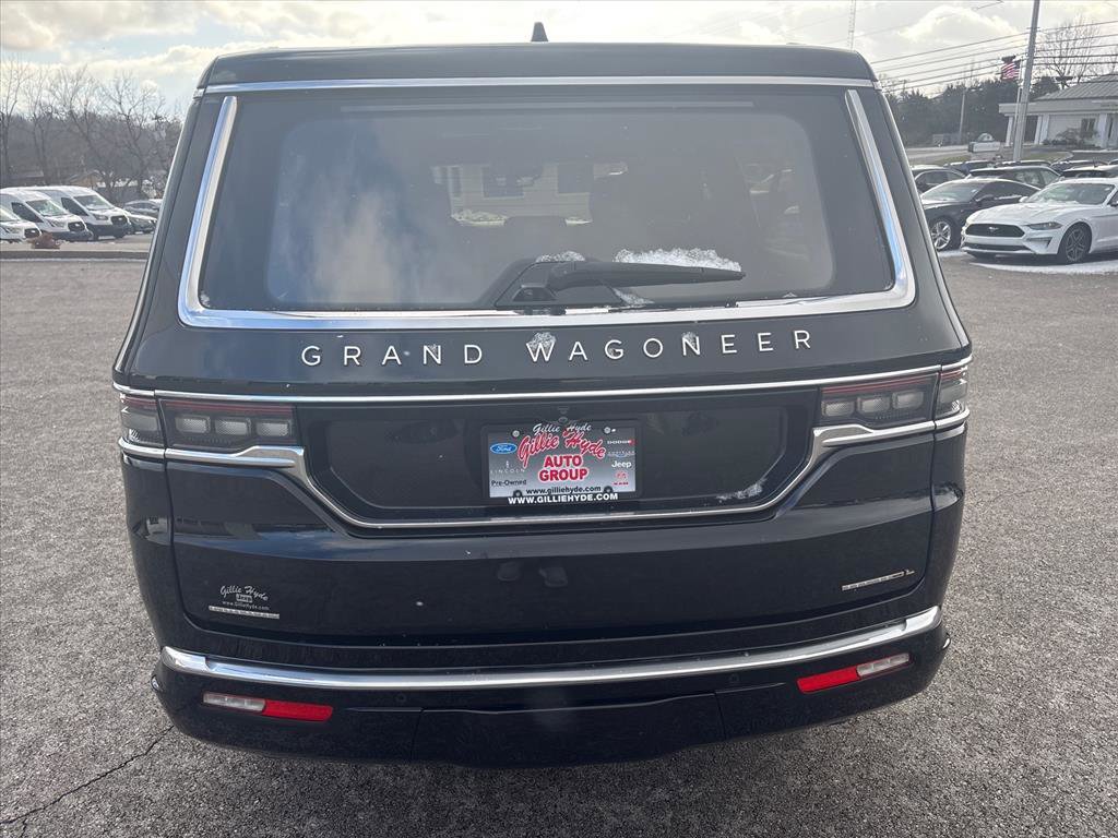 Used 2023 Jeep Grand Wagoneer L Series III w/ Rear Seat Video Group 1 image 9