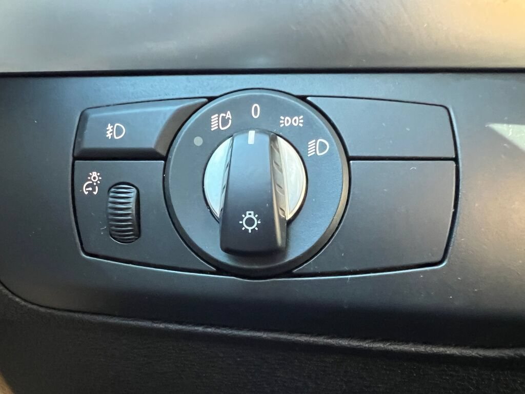 Used 2012 BMW X5 xDrive35i AWD/4WD image 28