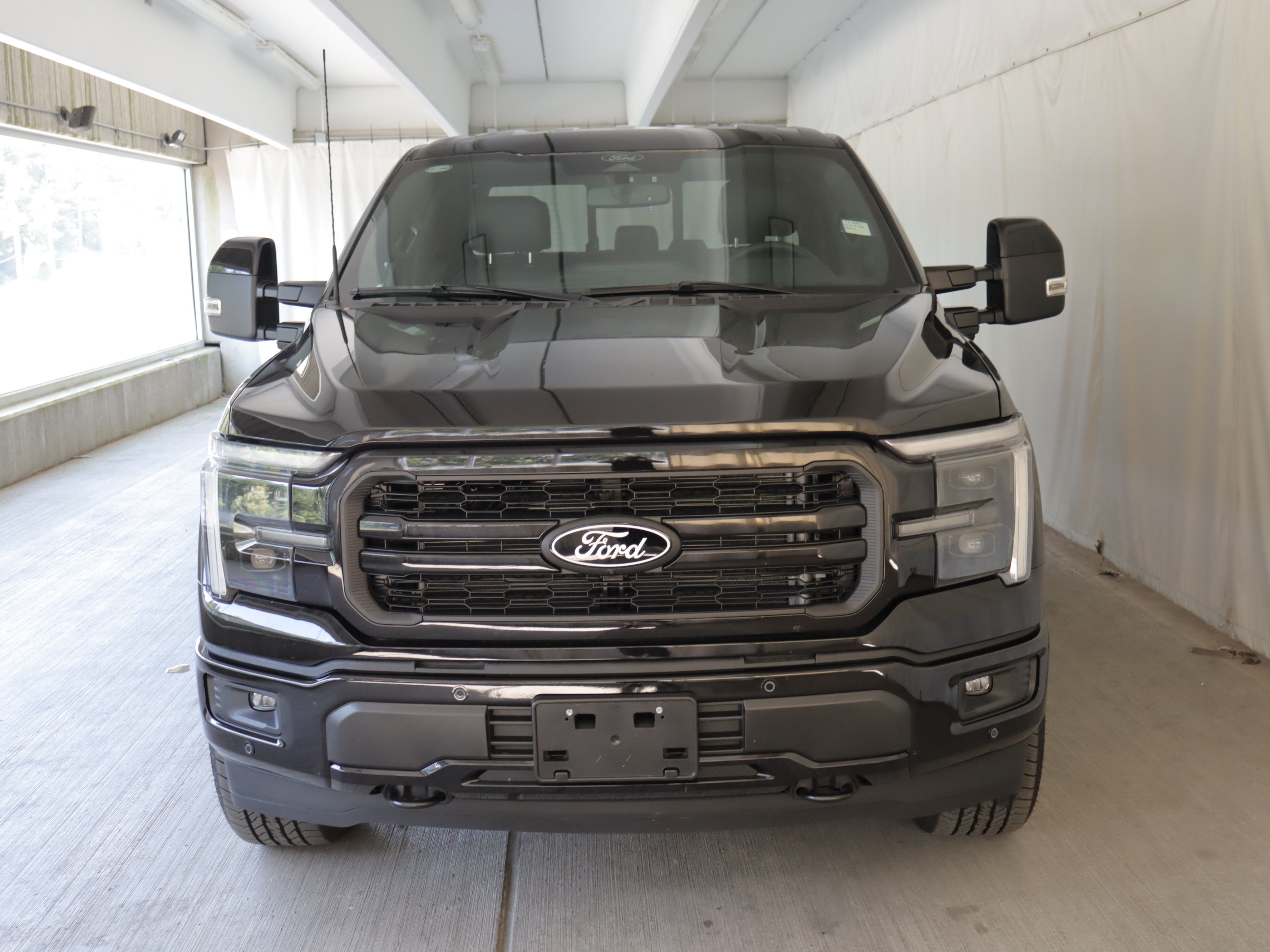 Used 2026 Ford F150 Lariat w/ Equipment Group 501A Mid AWD/4WD image 4