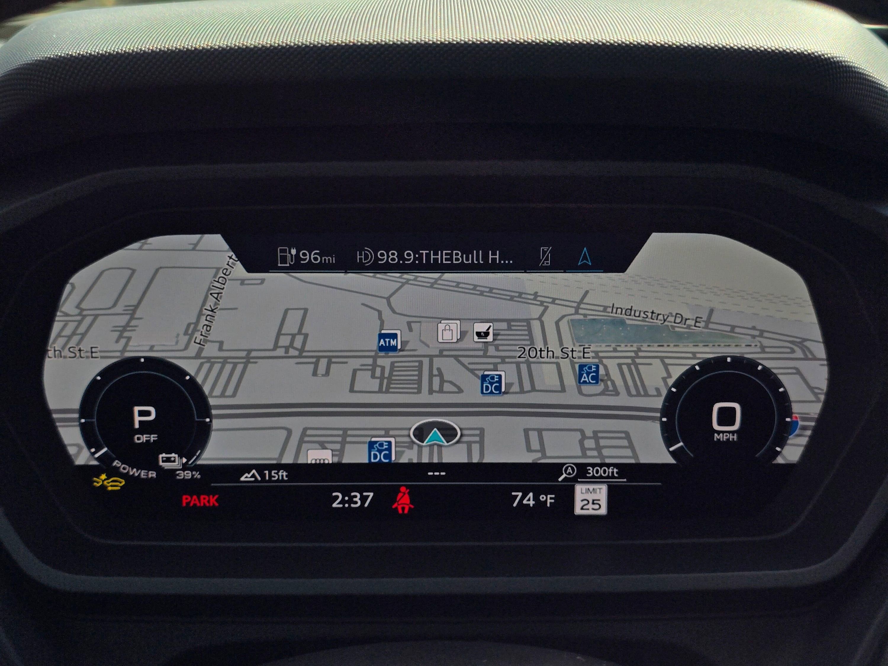 Used 2025 Audi Q4 e-tron Premium w/ Convenience Package AWD/4WD image 39