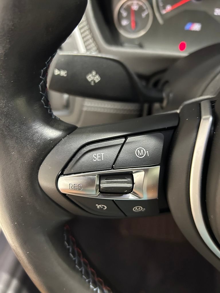 Used 2019 BMW M4 Coupe w/ Competition Package RWD image 14