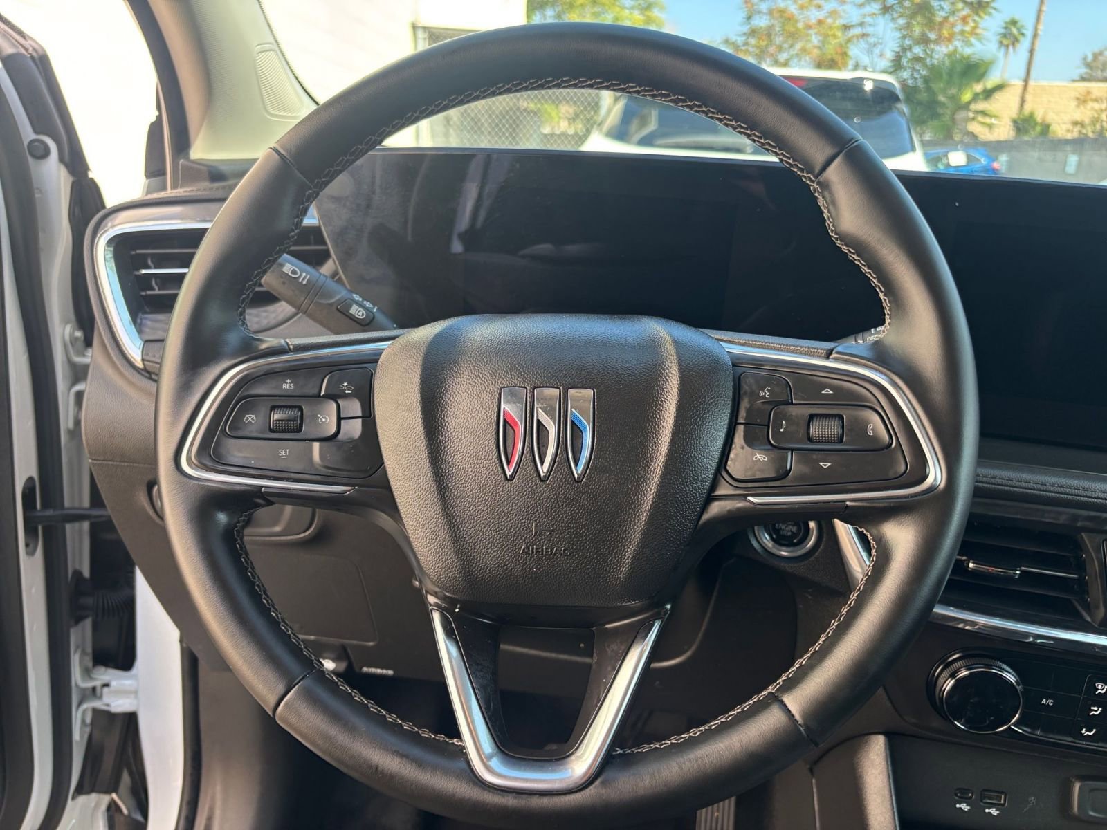 Used 2025 Buick Encore GX Preferred image 28