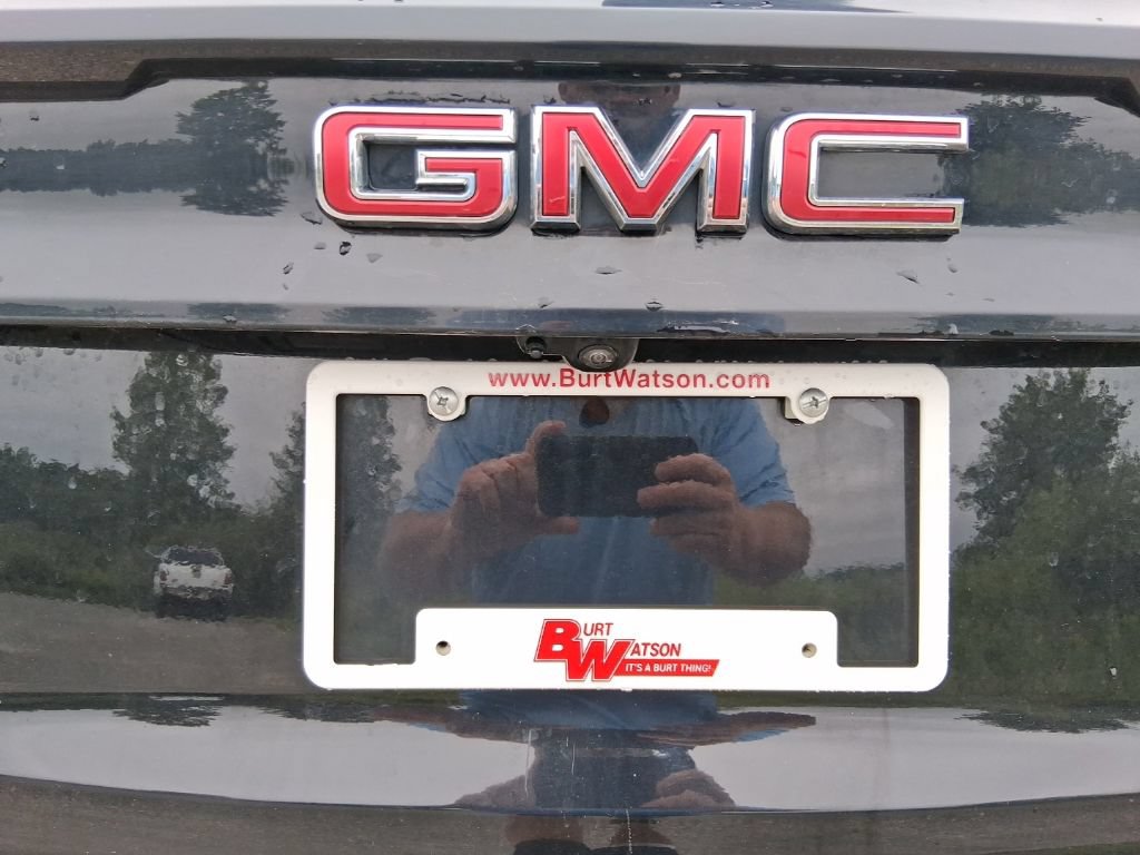 Used 2024 GMC Acadia Elevation w/ Trailering Package AWD/4WD image 19