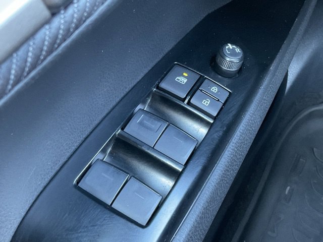 Used 2025 Toyota Camry SE FWD image 32