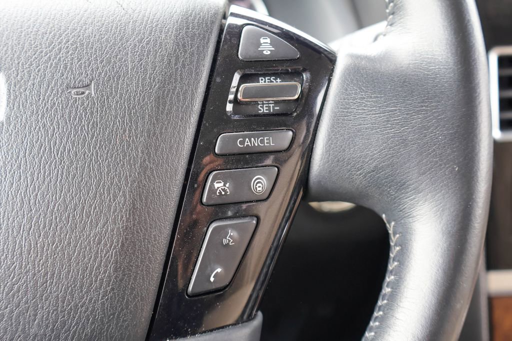 Used 2023 Nissan Armada SL w/ Captain's Chairs Package image 14