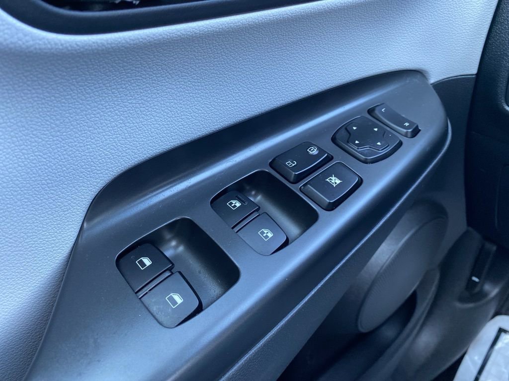 Certified 2023 Hyundai Kona SEL image 21