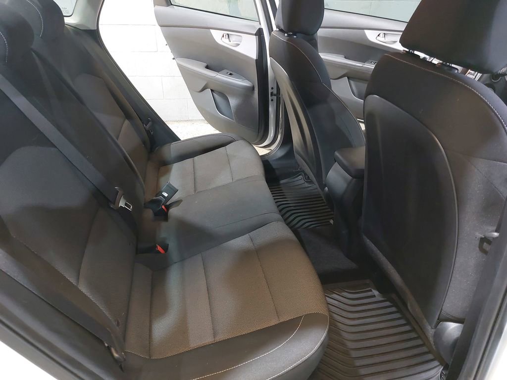 Used 2023 Kia Forte LXS image 11