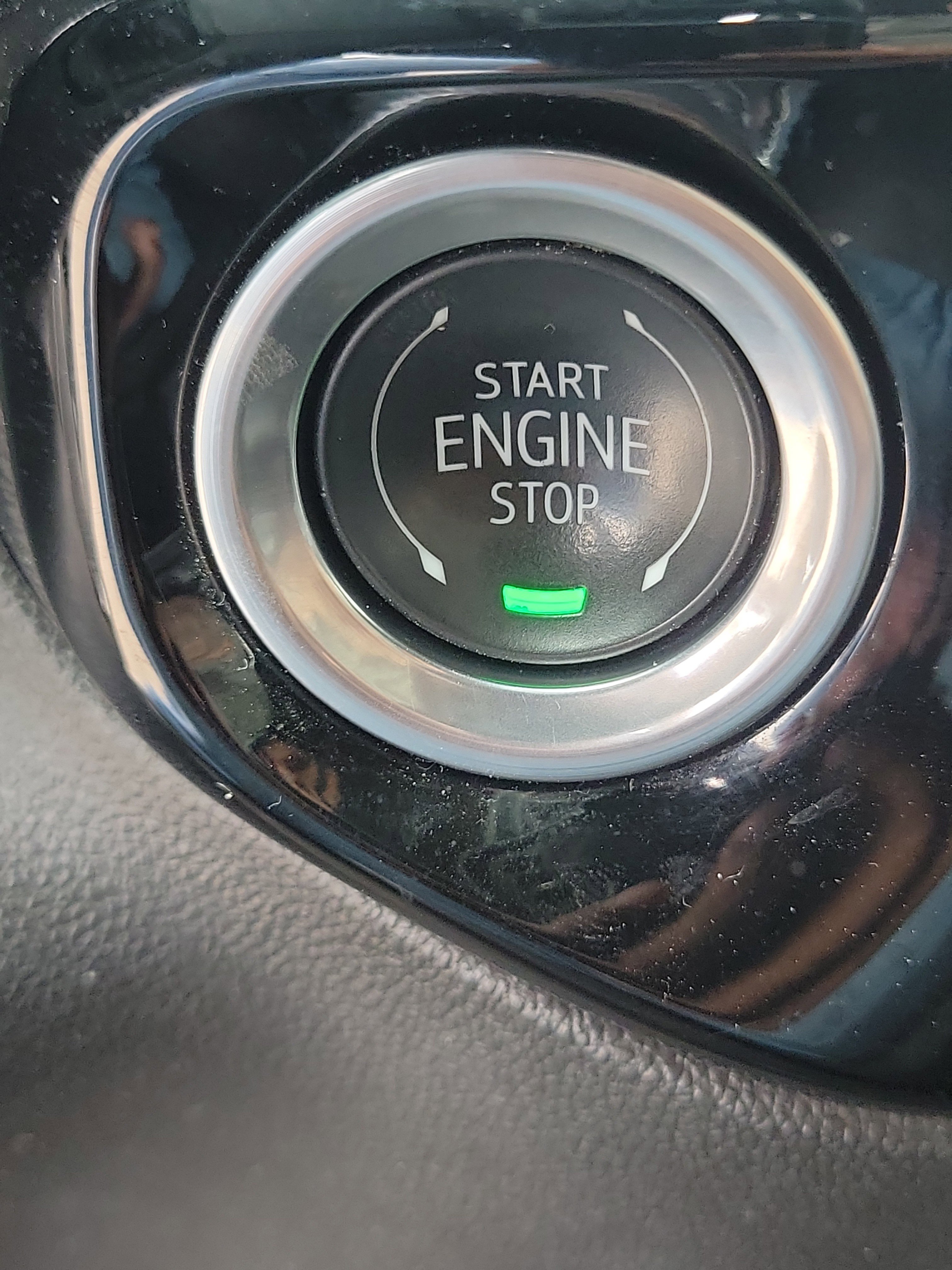 Used 2025 Chevrolet Silverado 1500 LT image 25