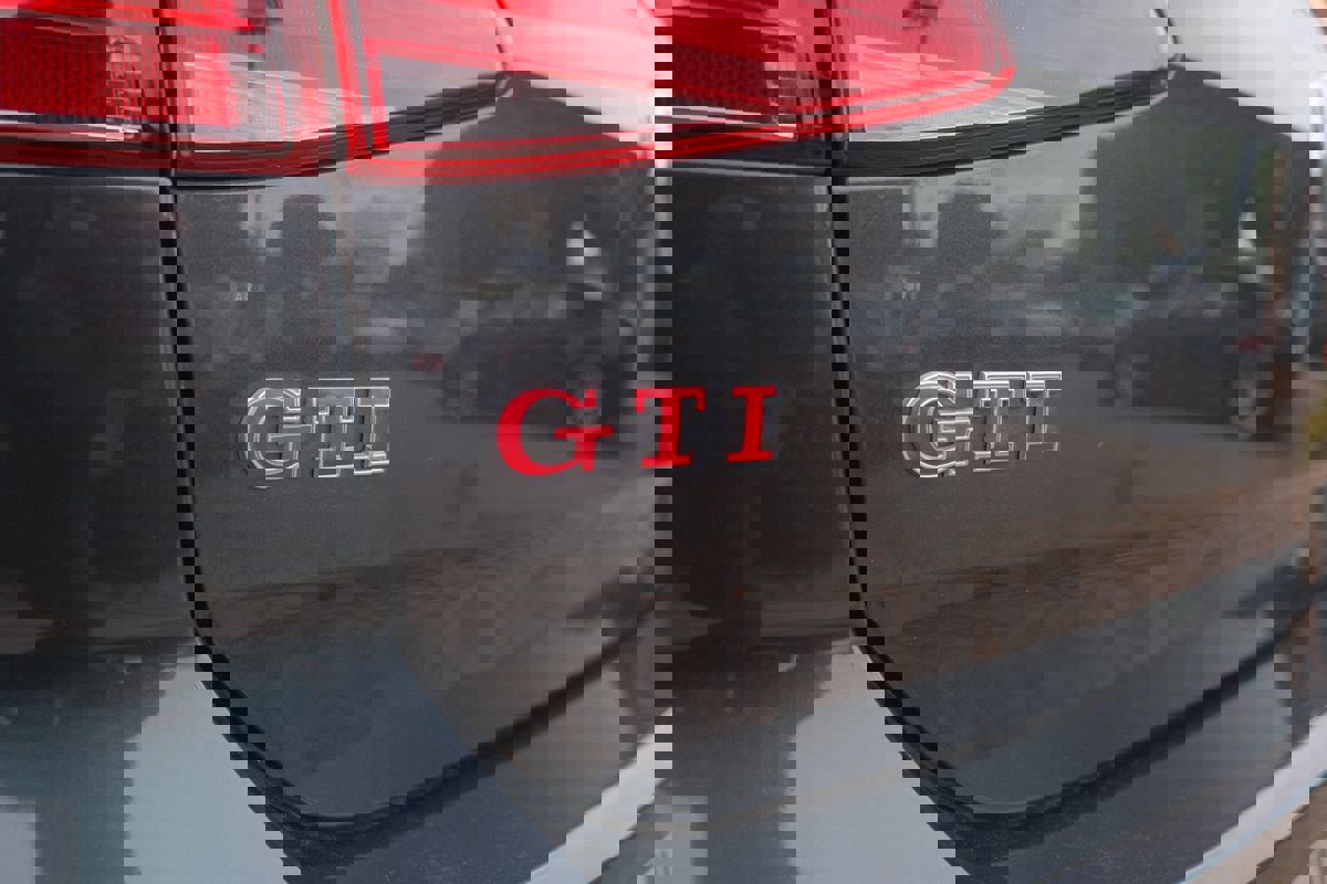 Used 2017 Volkswagen GTI Sport image 42