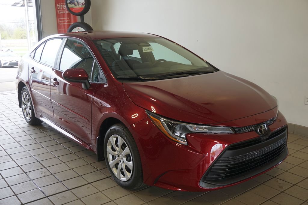 New 2026 Toyota Corolla LE image 2