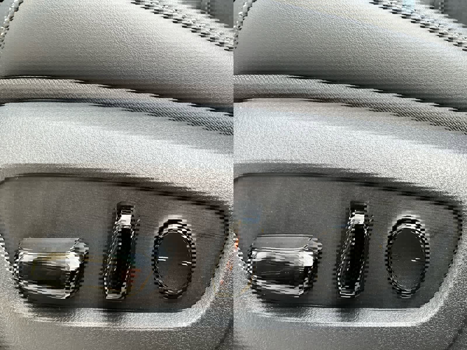 Used 2025 Lexus TX 500h AWD w/ Technology Package image 25