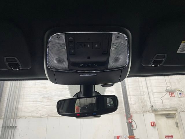 Used 2021 Jeep Grand Cherokee Limited image 30