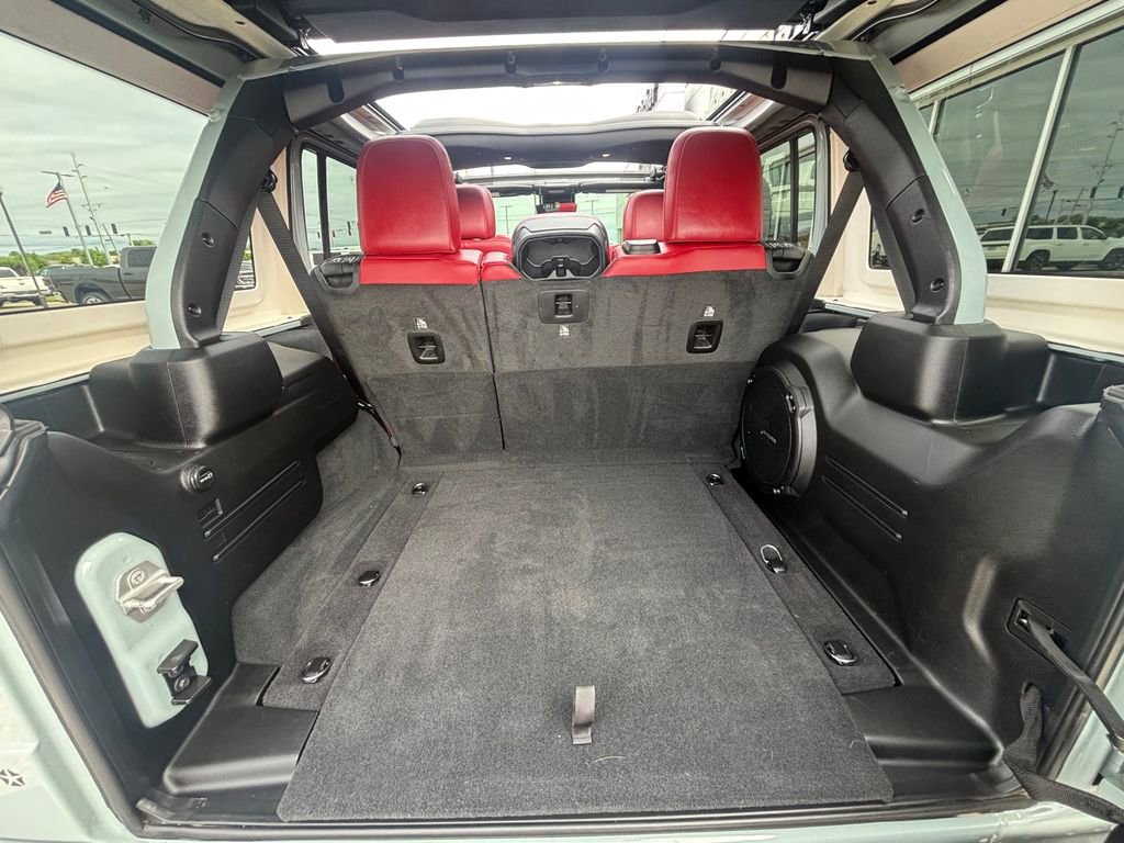 Used 2024 Jeep Wrangler Unlimited Rubicon 392 AWD/4WD image 20